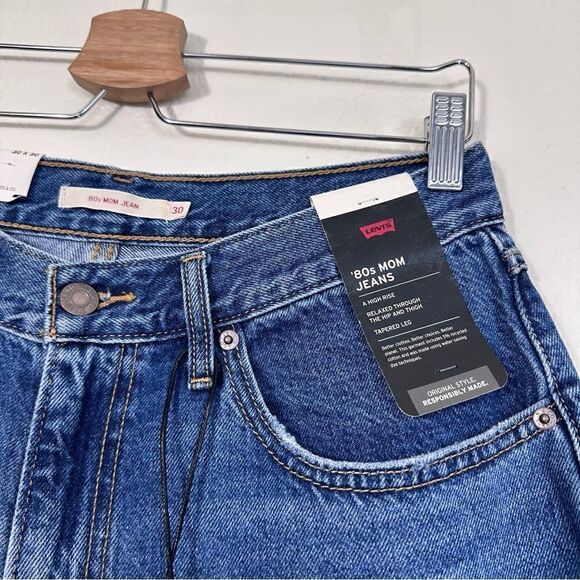 Levi’s NWT | Premium 80S Mom Jeans in Boo Boo Size 30 - Picture 3 of 13